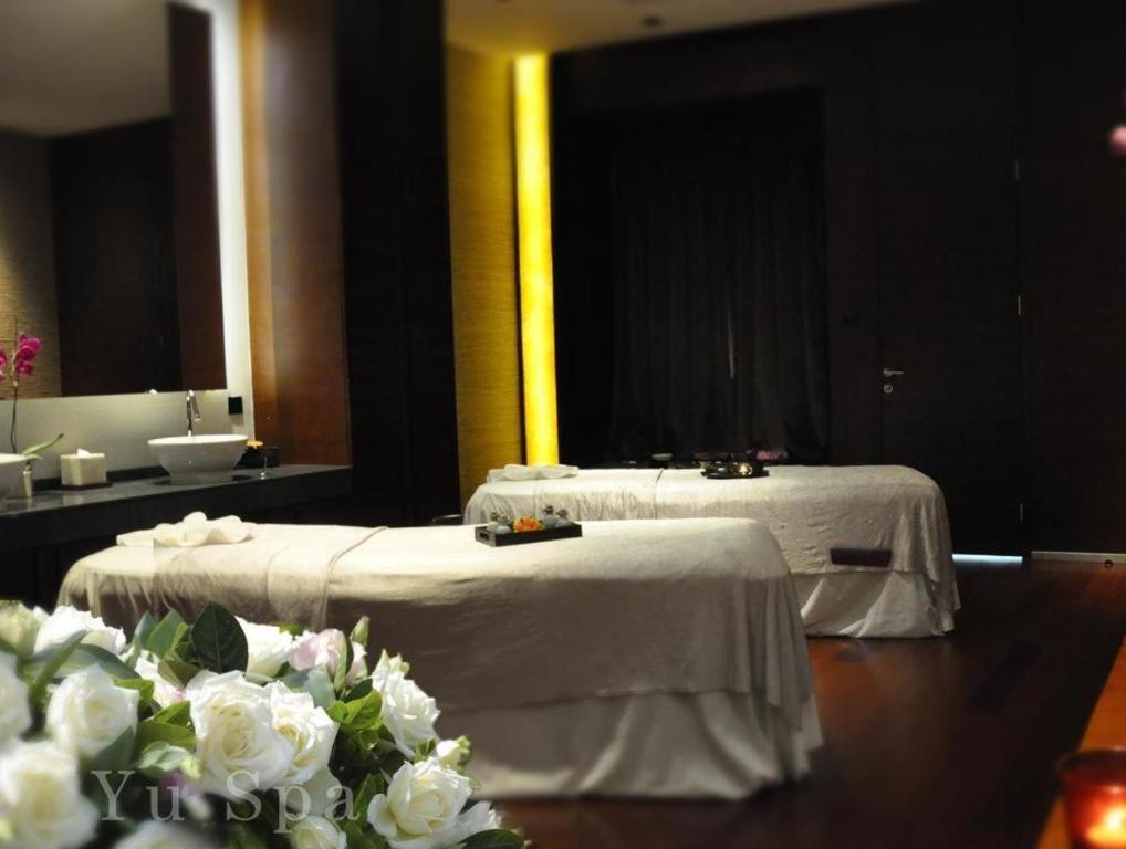 Guangzhou Carat Hotel Экстерьер фото