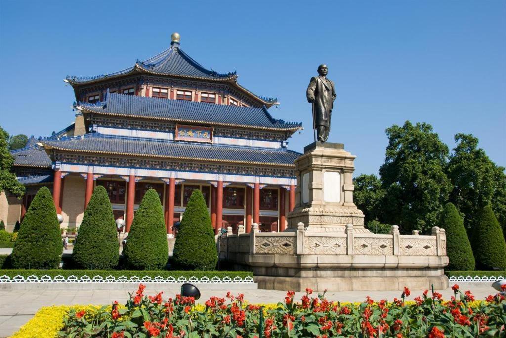 Guangzhou Carat Hotel Экстерьер фото