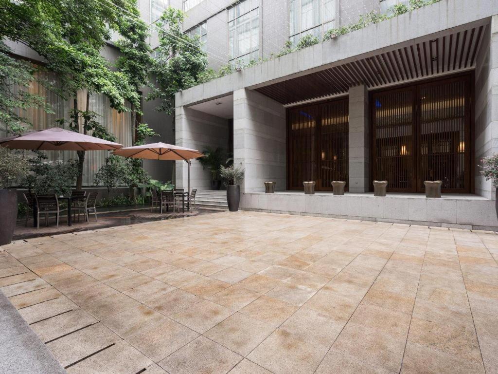 Guangzhou Carat Hotel Экстерьер фото