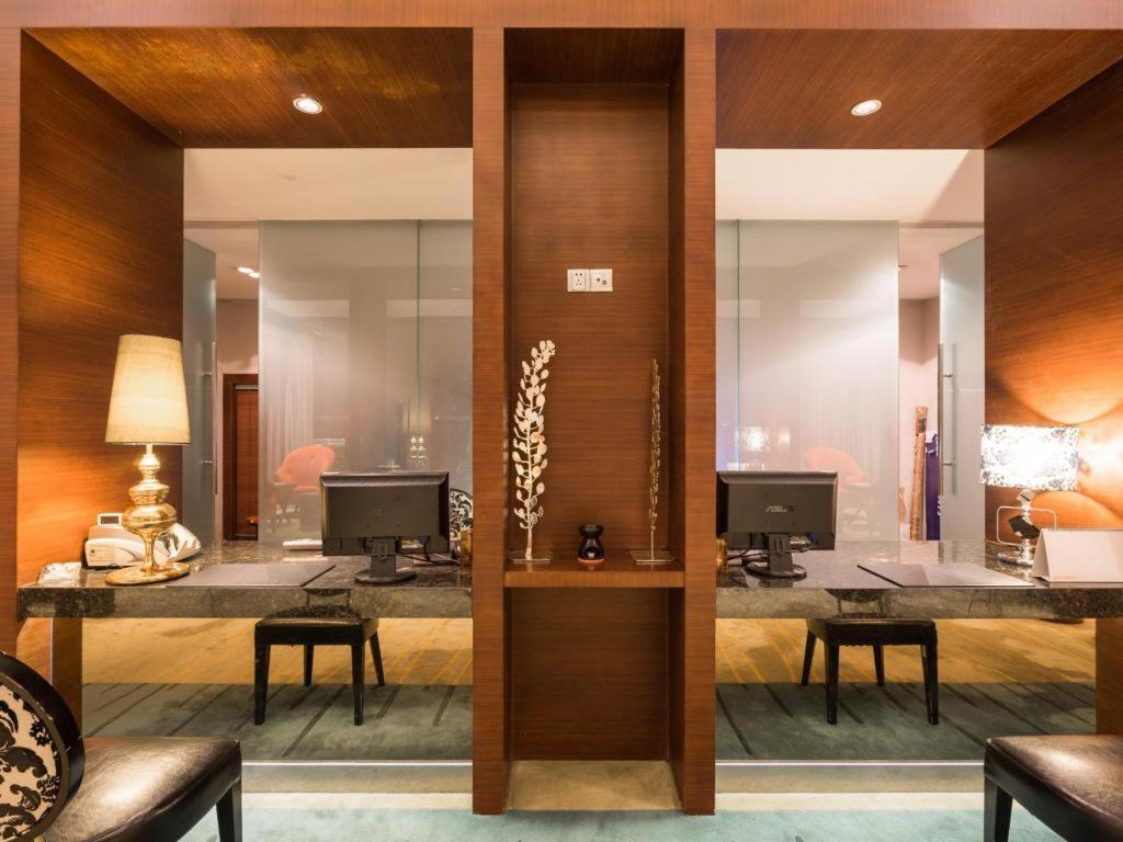 Guangzhou Carat Hotel Экстерьер фото