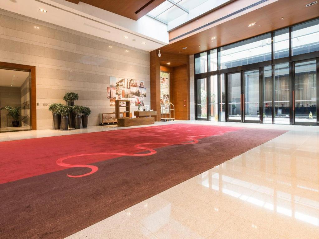 Guangzhou Carat Hotel Экстерьер фото