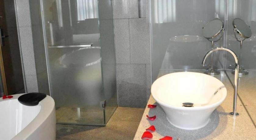 Guangzhou Carat Hotel Экстерьер фото